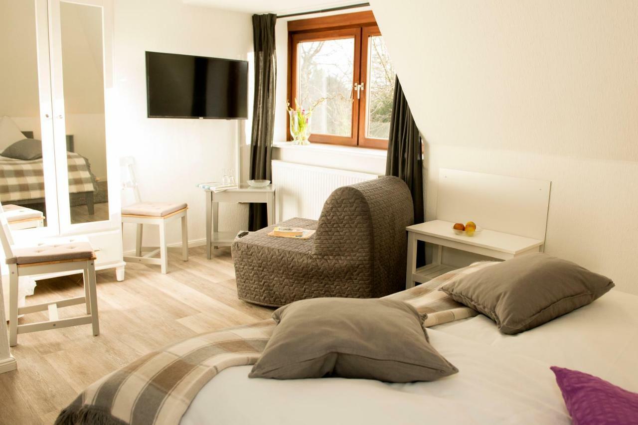 Landgasthof Kasch - Hotel Und Restaurant Malente Eksteriør billede
